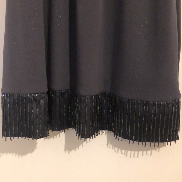 Express top/dress. - Picture 4 of 5